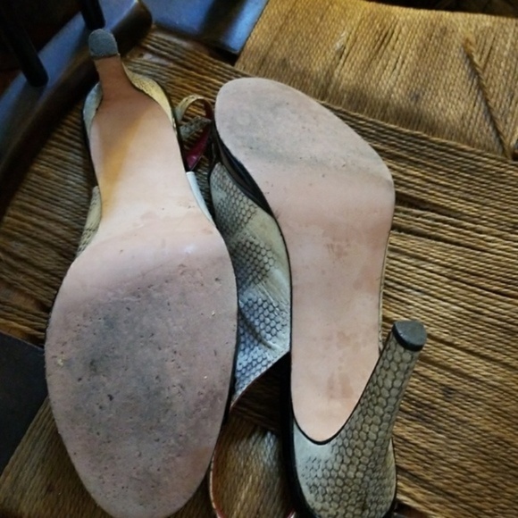 Beverly Feldman sling back pumps 10 - Picture 5 of 8